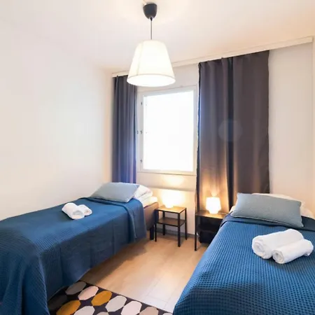Spacious For 6 Espoo